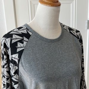Lularoe, paper airplanes 3/4 sleeve tee size XL EUC